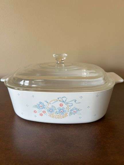 CorningWare Country Cornflower A-2-B Casserole Dish with Lid