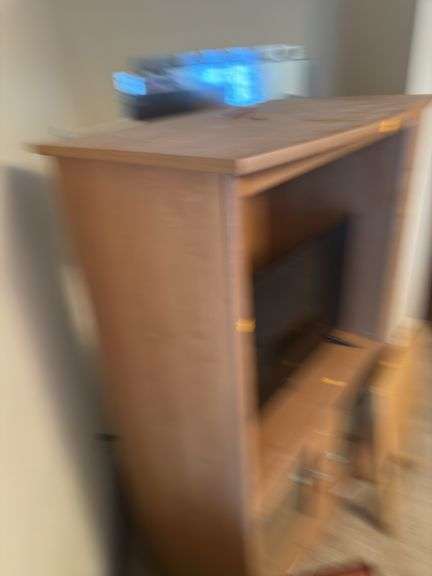 ENTERTAINMENT CENTER W/TV, MOVIES, AND FOLDING TV TRAY