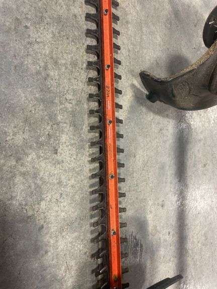 Black and Decker electric edger and hedge trimmer with batteries and charger - works