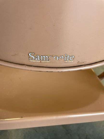 (8) Samsonite metal folding chairs - condition may vary