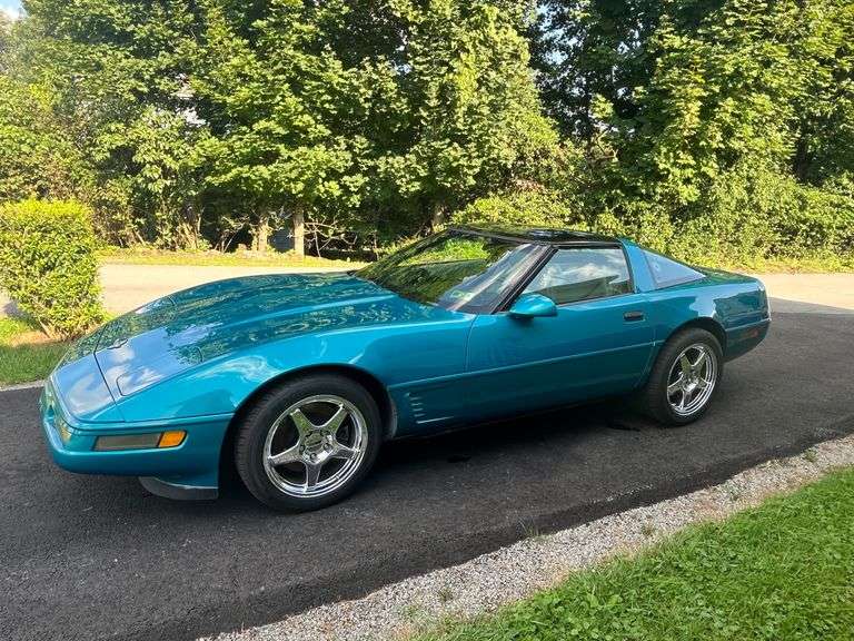 1995 Chevolette Corvette Vin# 1G1YY22P3S5106863 HAVE TITLE