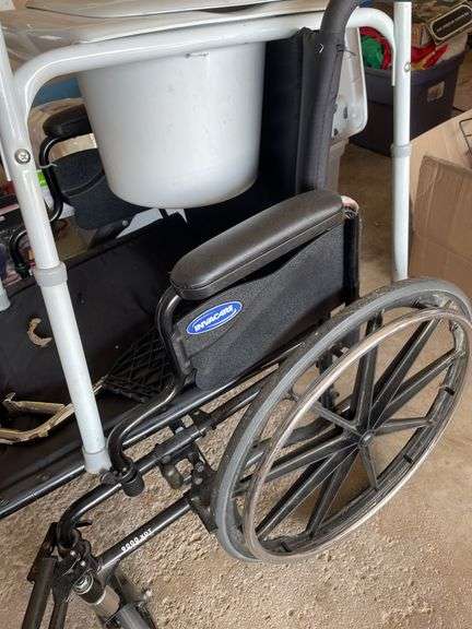 WHEELCHAIR AND PORTABLE TOILET