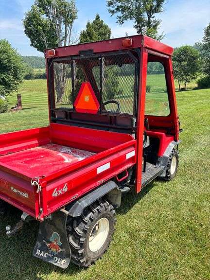 Kawasaki 2510 Mule ,4x4 , Electric Dump Bed , Has 2 Removable Doors , Good Tires ,