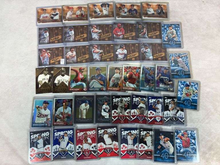 (42) 2015 Topps Insert Lot