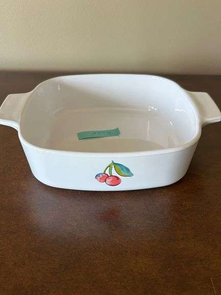 CorningWare Fruit Basket Casserole Dish with Lid