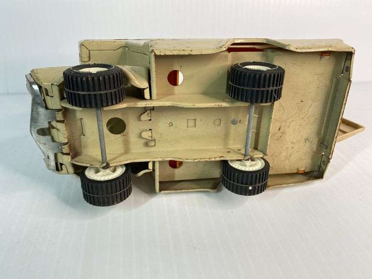 Vintage Tonka Camper