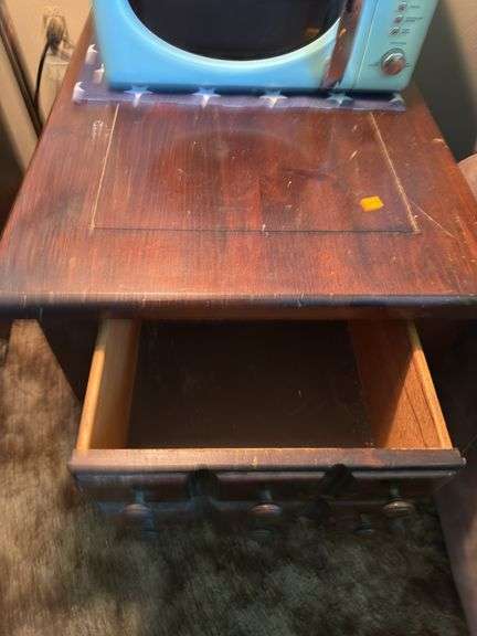 VINTAGE FLOOR LAMP, END TABLE AND RETRO MICROWAVE
