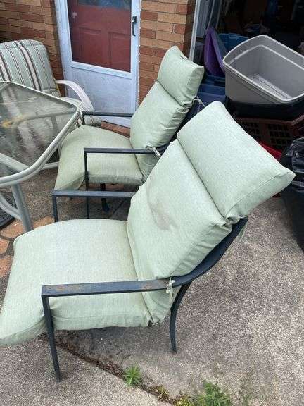 OUTDOOR PATIO WITH CHAIRS