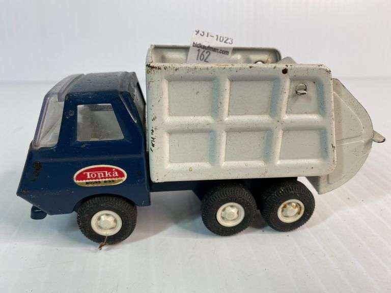 Tonka Mini Garbage Truck