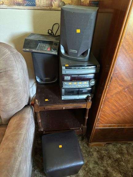 STAND WITH PHILIPS STEREO AND SPEAKERS