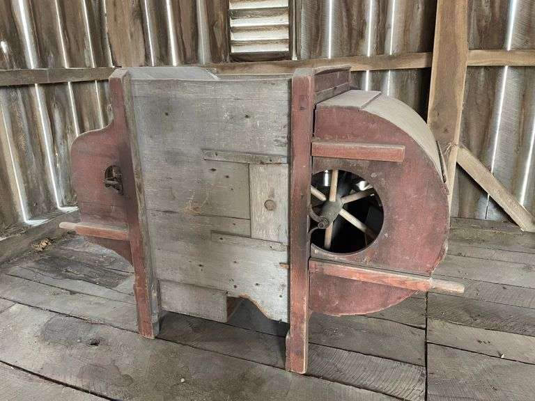 Contents of Live Auction
