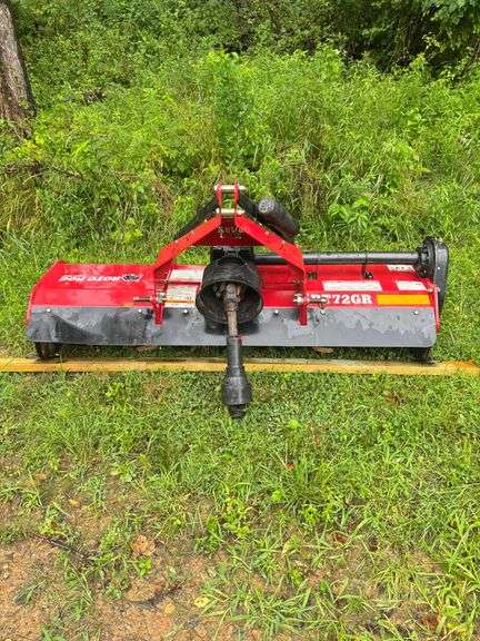 3 Point Bush Hog RT72GR Roto Hog Tiller( Good Condition) Has Short Pto Shaft
