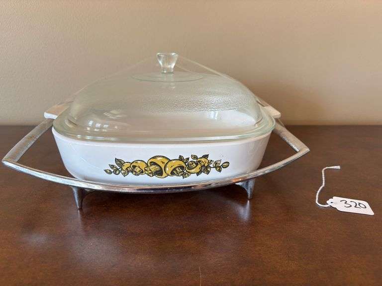 CorningWare Nature's Bounty Casserole Dish with Ttrivet