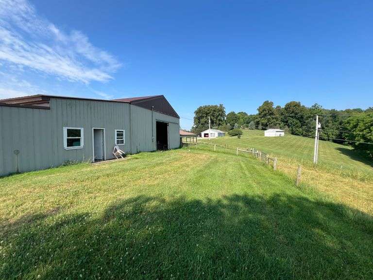 Parcel 1: 9.6 acres with 600’ frontage on Autumn Road