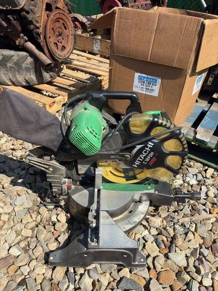 Hitachi C12FDH dual compound miter saw - works