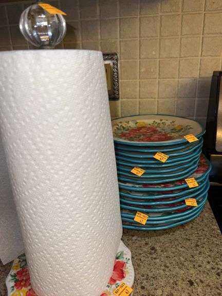 Pioneer Woman Plates and Paper Towel Holder