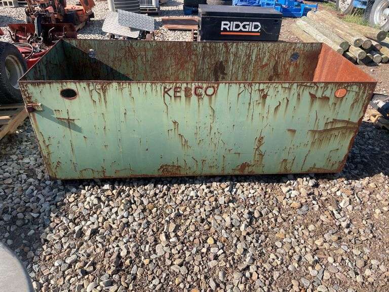 Metal job box - 85x32x29.5