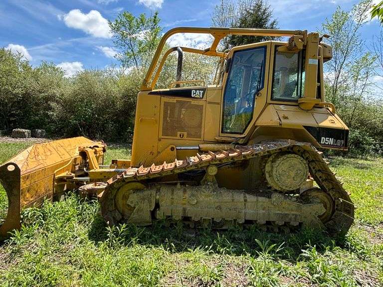 Cat D5N LGP Bulldozer , 130” Blade