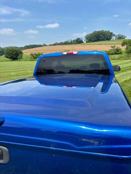 2003 Chevrolet 1500 Extended cab , 4x4 , Leather Interior, Good Running Truck