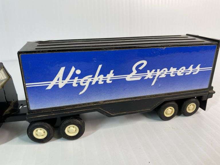 Tonka Night Express Tractor Trailer