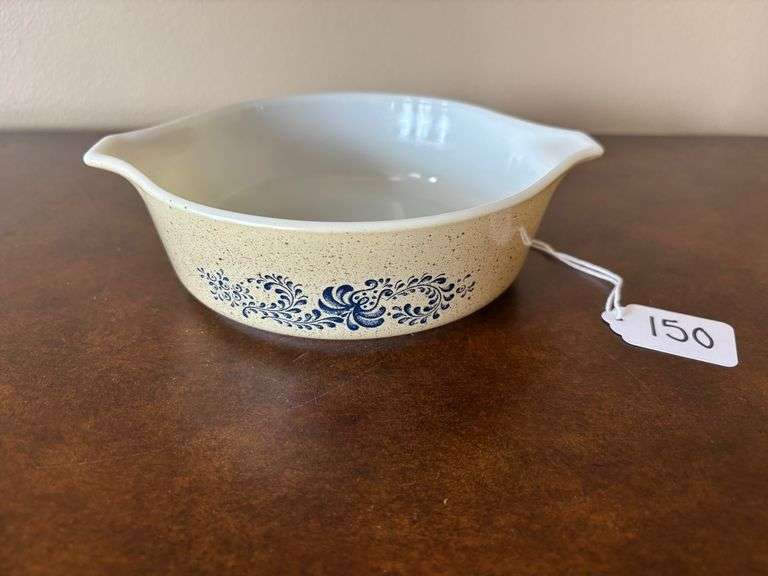 Pyrex Homestead Casserole Dish