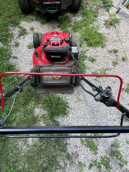 TROY-BILT 21" PUSH MOWER (HAS BAGGER)