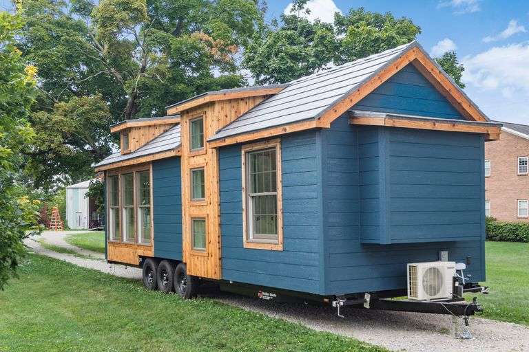 Mini Home on Wheels From Rosedale Trades