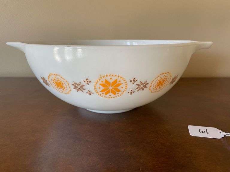 Pyrex Town & Country Cinderall Mixing Bowl