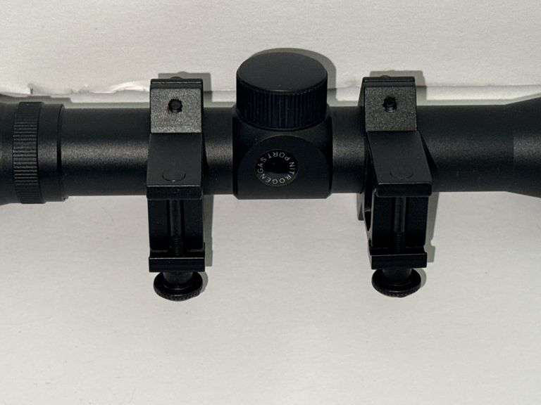 4x32 Black Hunting Scope