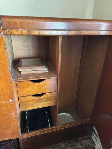VINTAGE WOODEN ARMOIRE WITH DRAWERS INSIDE