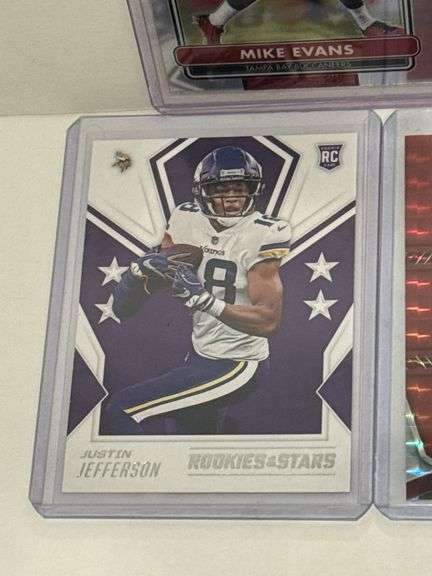 Assortment of Elite NFL WR Sports Cards (13 Cards Total)