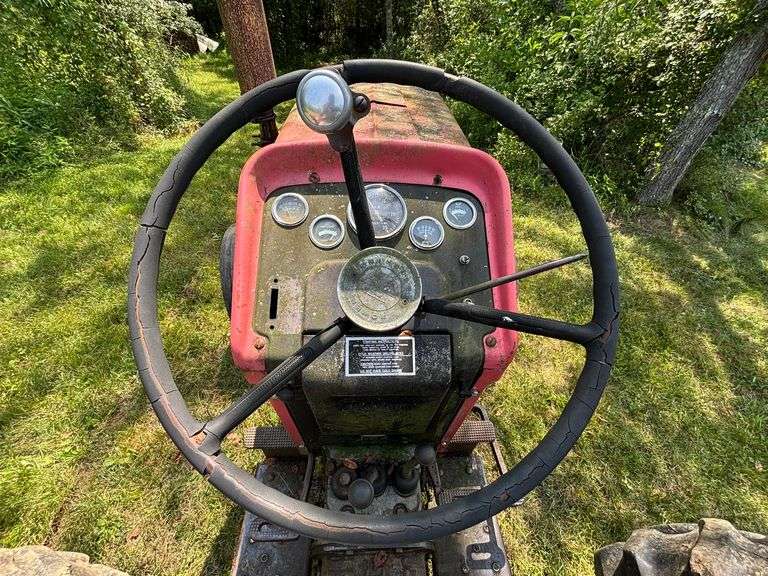 Massey Ferguson 165 Diesel Tractor ,2WD , 3 Pt , Pto , 4303 HRS