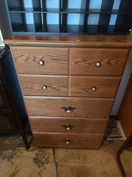 CHEST OF DRAWER AND MIRROR