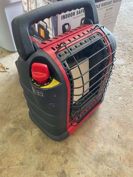 PAIR OF MR HEATER BUDDY HEATERS