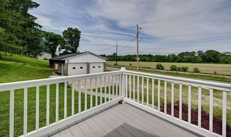 Absolute Home & Outbuildings on 3.75 Acres