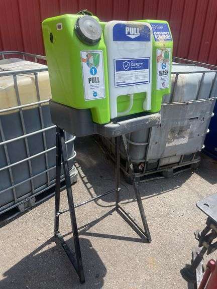 The Safety director portable eye wash station