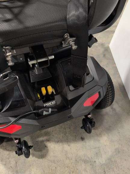 Pride Mobility electric Go-Chair - like new, works well