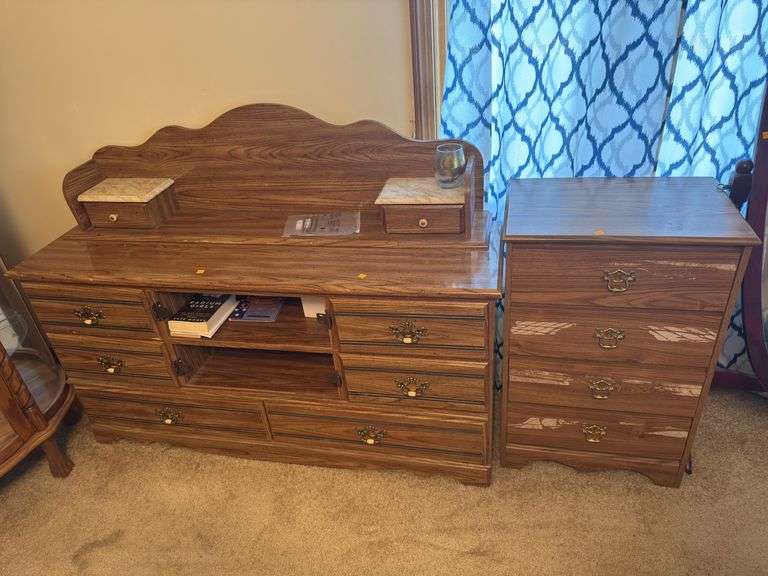 DRESSER AND CHEST OF DRAWERS