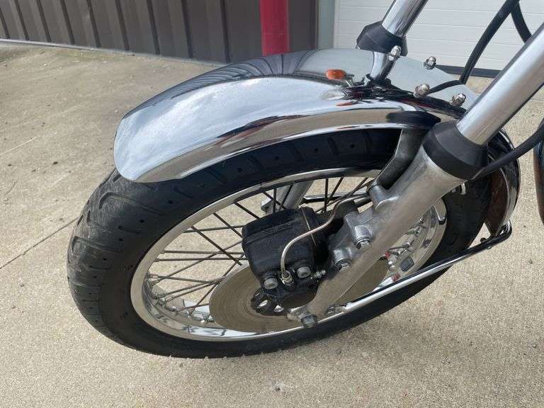1975 Kawasaki KZ-400 Deluxe - see photos for full description