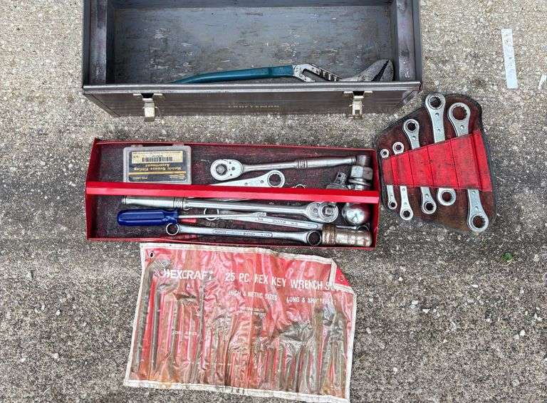 Contents of Live Auction