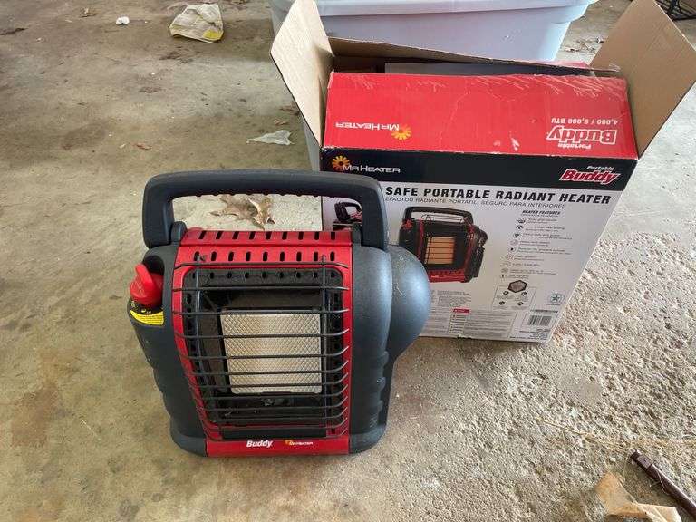 PAIR OF MR HEATER BUDDY HEATERS
