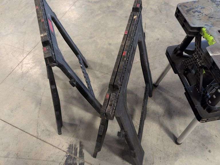 Keter collapsible work bench and (2) Task Force plastic saw horses