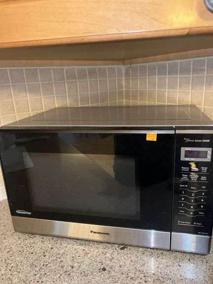 Panasonic Genius Sensor 1200W Microwave