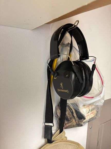 Contents of Live Auction
