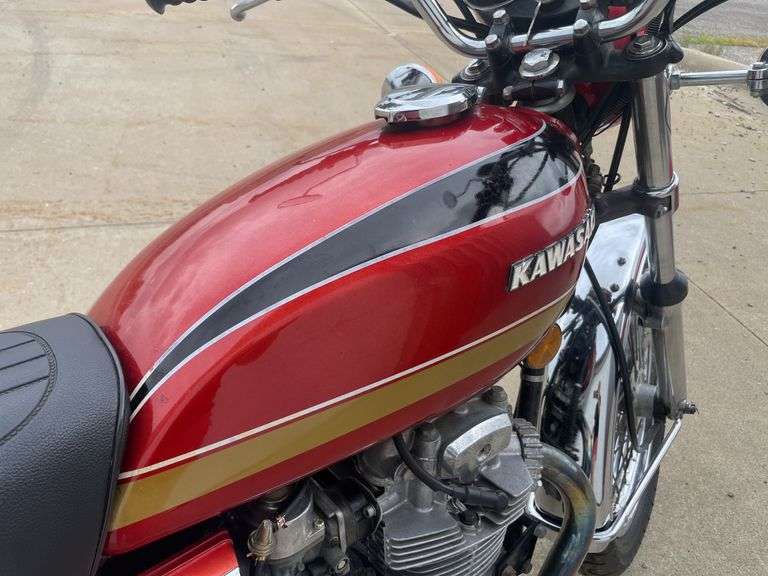 1975 Kawasaki KZ-400 Deluxe - see photos for full description