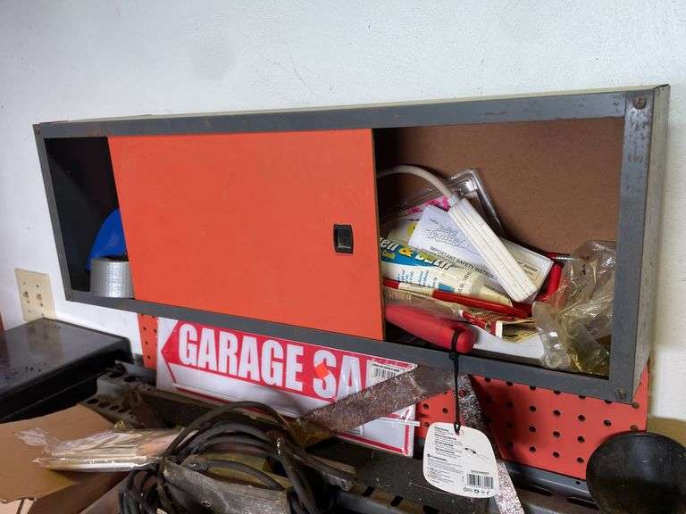 WORKBENCH WITH ITS CONTENTS