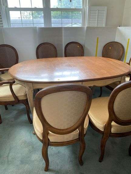 Vintage Victorian Wooden Dining Table with 9 Chairs, 2 Leaves