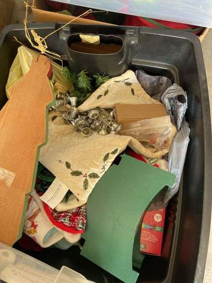 LARGE ASSORTMENT OF CHRISTMAS SUPPLIES