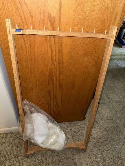 WOODEN LOOM?
