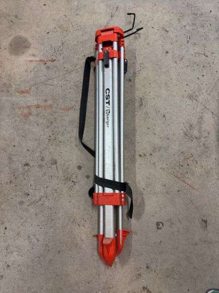 CST/BERGER ALUMINUM TRI-POD